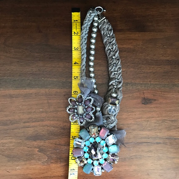 Vintage Beautiful Bling Blue Statment Necklace - Picture 3 of 5